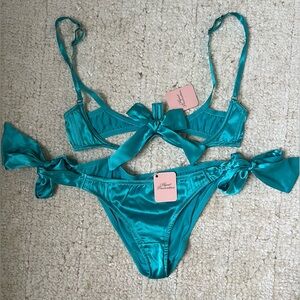 Agent Provocateur Marilyn Turquoise Silk bra set M/L